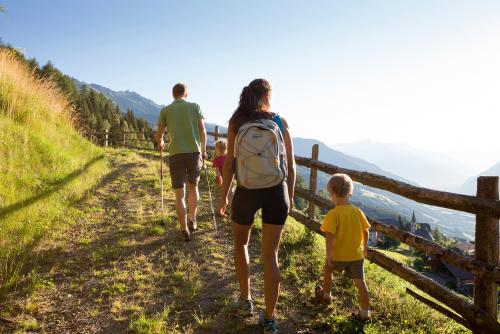 Familienwanderung im Meraner Land