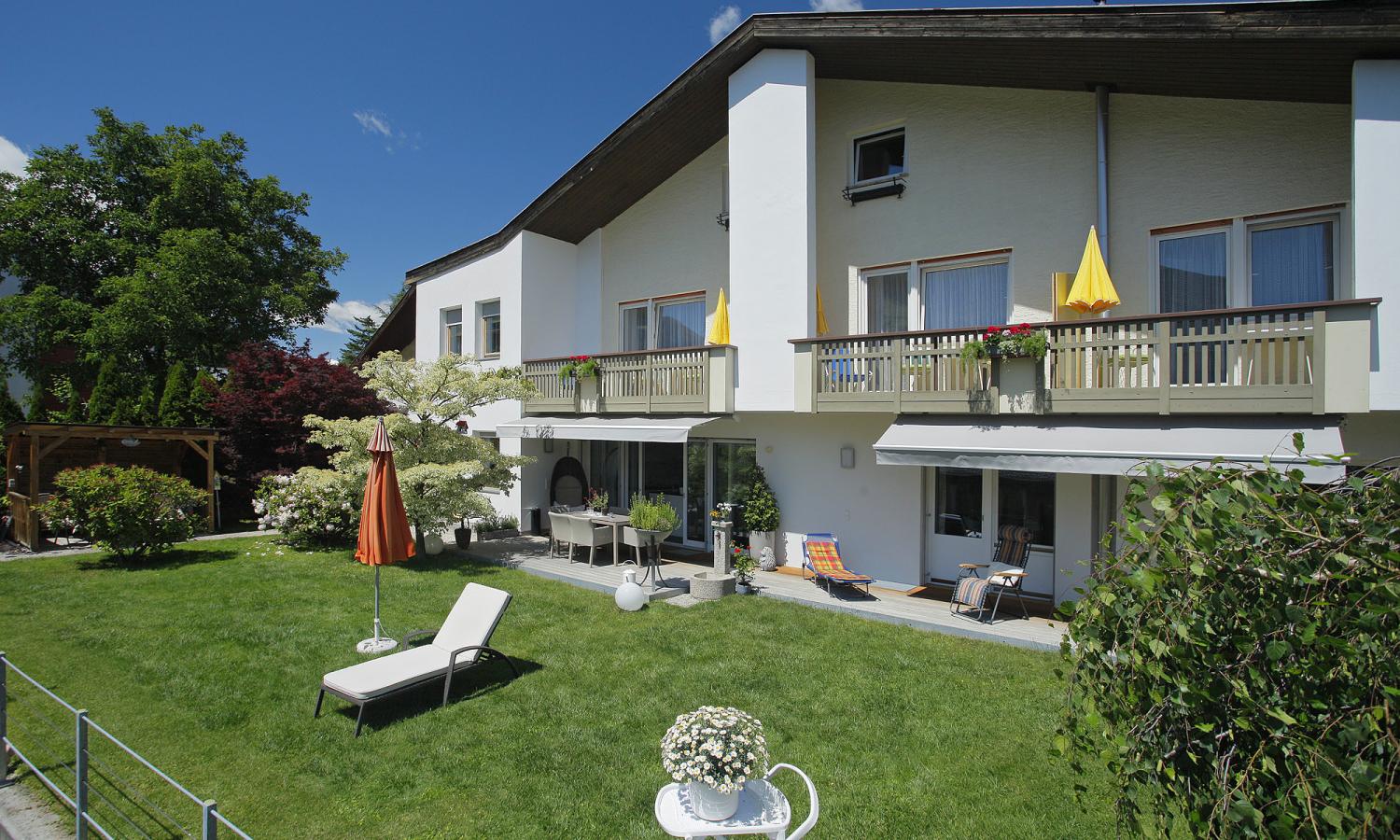 Pension Garni Claudia in Schlanders, Vinschgau